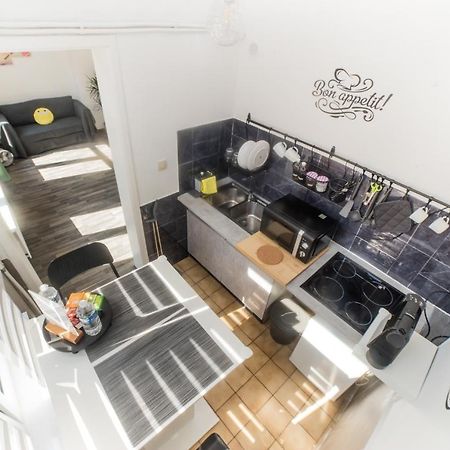 City Centre Hidden Gem! Apartment For Up To 3 People Brussel Buitenkant foto