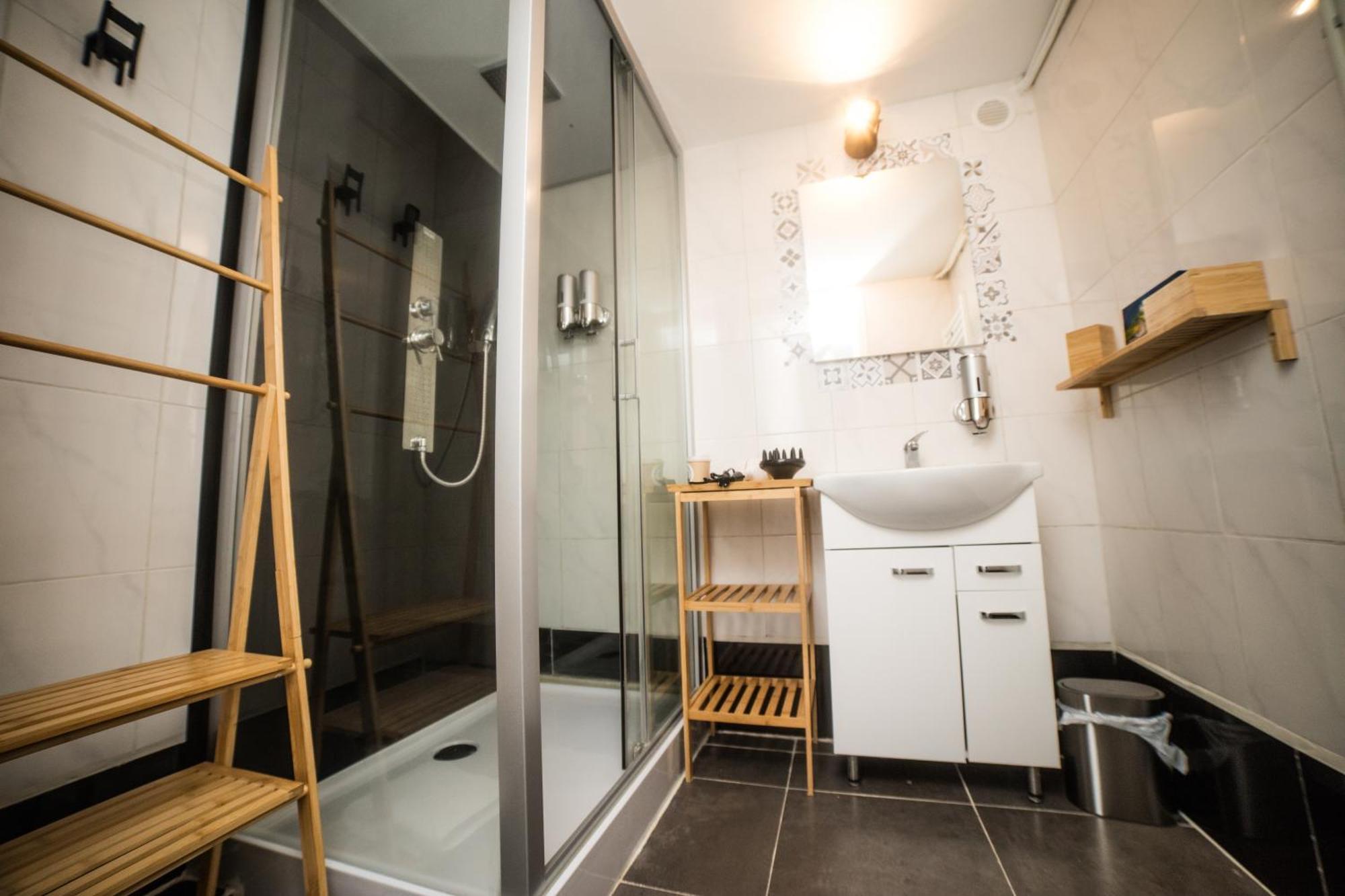 City Centre Hidden Gem! Apartment For Up To 3 People Brussel Buitenkant foto